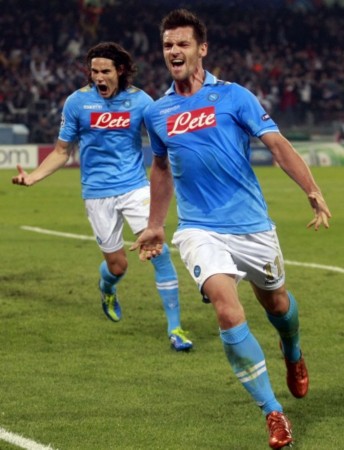 伦敦偶遇，热刺前锋里沙利松晒与穆里尼奥合照.